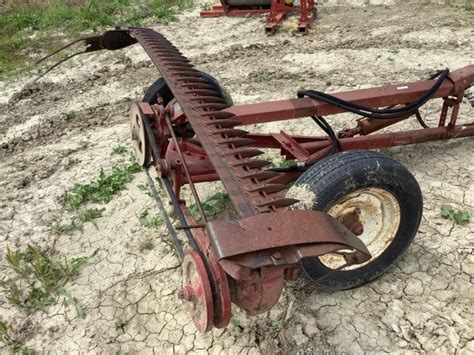 International Sickle Bar Mower Bigiron Auctions