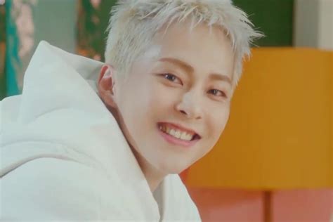 Watch Exo S Xiumin Shows A Brand New Side Of Himself In Feel Good