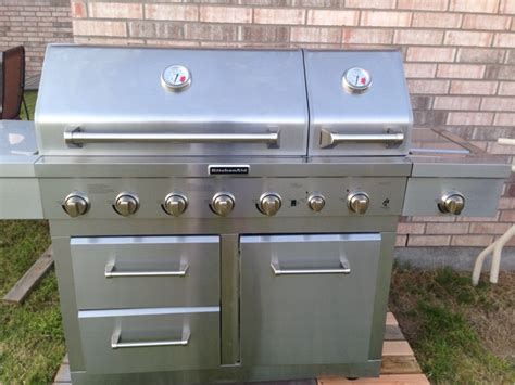 Kitchenaid 6 Burner Dual Chamber Gas Grill In Stainless Steel With Grill Cover For Sale In Wylie