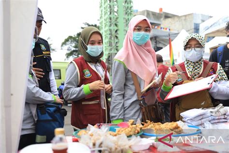 Dinkes Tangerang Sidak Penjual Takjil Cek Kandungan Makanan Antara