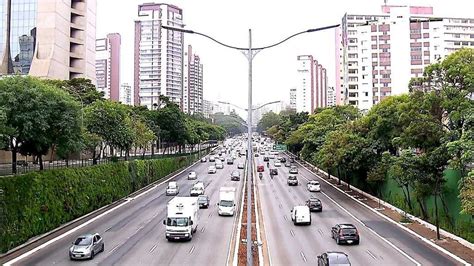 Rodízio de veículos continua suspenso em SP nesta quarta feira ISTOÉ