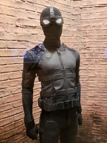 Hot Toys Stealth Suit Toys Zone D Figures Price List Reviews