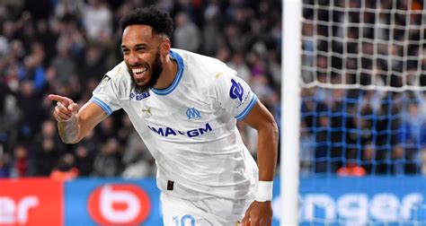 Ligue Lom Simpose Contre Nantes Gr Ce Aubameyang