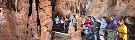 Jenolan Caves Tours | Jenolan Caves Day Tours from Sydney