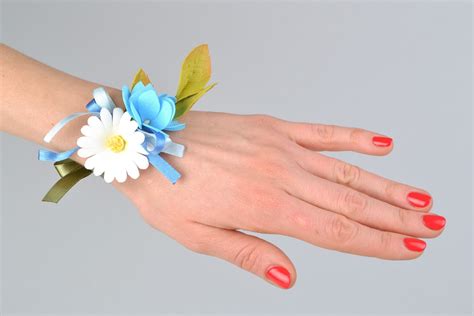 Pulsera Para Dama De Honor Con Flores De Goma Eva Hecha A Mano