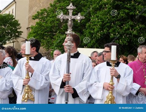 Llegada Del Cuerpo De St Leopold Mandic En La Catedral De Zagreb Foto