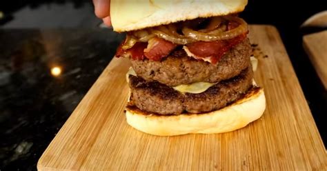 Receita Rápida De Hambúrguer Caseiro Preparação Deliciosa E Muito