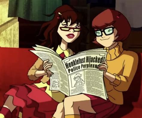 Velma Is A Lesbian In Trick Or Treat Scooby Doo Movie