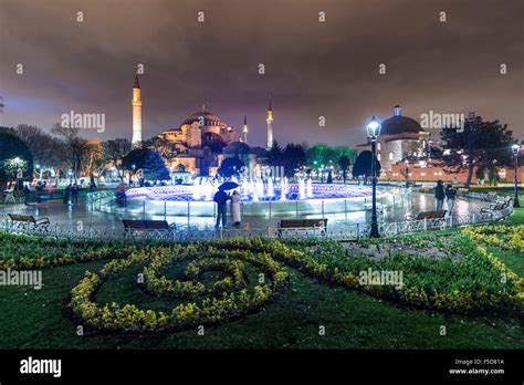 Istanbul Sultanahmet Park Turkey Stockfotos Und Bilder Kaufen Alamy