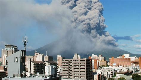 Volcanic eruption coats Japanese city with ash