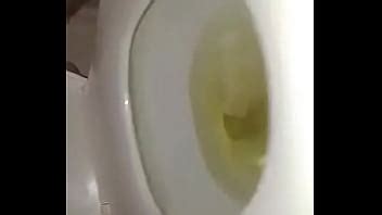 Esclavo Sexual Orinando XVIDEOS