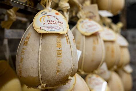 Provolone Del Monaco Dop Formaggio Sapori D Italia Roma