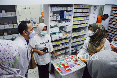 Dinas Kesehatan Dan Bpom Kota Bandung Gelar Sidak Obat Sirup