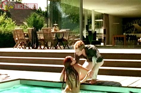 Naked Judith Delphine H Rsch In Das Geheime Leben Der Spielerfrauen