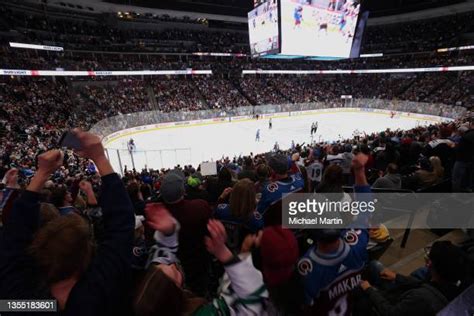 Colorado Avalanche Fans Photos and Premium High Res Pictures - Getty Images