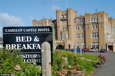 TripAdvisor bad reviews prompt Camelot Castle owner to hire 'online ...