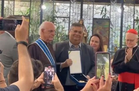 Padre Júlio recebe medalha da Ordem do Mérito em SP Alagoas 24 Horas