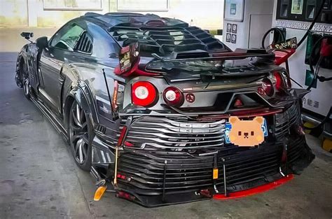 В мережі показали Nissan GT-R з найпотворнішим тюнингом - AMPERCAR.com