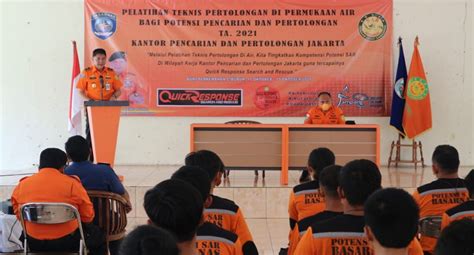 Gelar Pelatihan Di Permukaan Air Basarnas Jakarta Untuk Potensi Sar