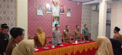 Rakor Hut Ri Camat Way Tenong Minta Ciptakan Suasana Gegap Gempita