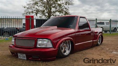 Gmc Sonoma Minitruck Mini Trucks Lowered Trucks Dream Car Garage