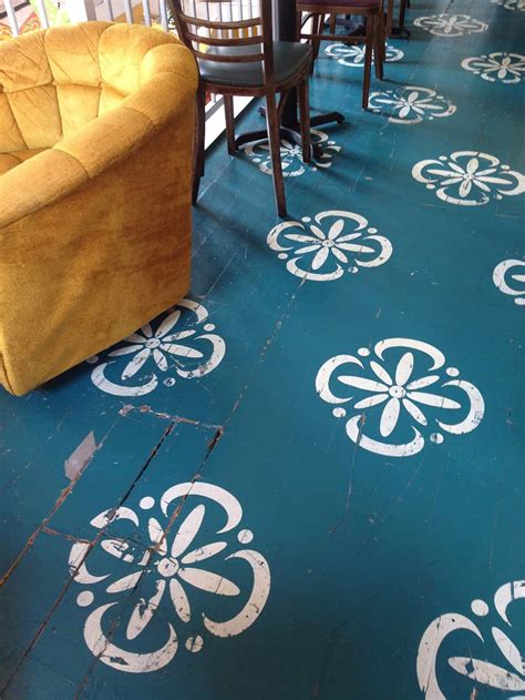 Top 10 Stencil And Painted Rug Ideas For Wood Floors