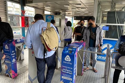 Foto Cara Refund Untuk Pengguna Transjakarta Dan MRT Yang Saldonya