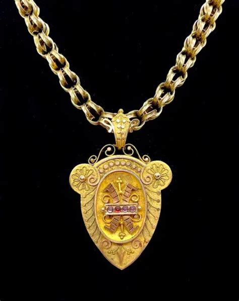 STUNNING 19TH CENTURY Victorian Era Etruscan Revival 14K Gold Locket