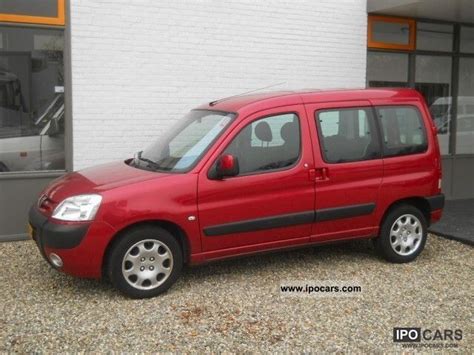 2007 Peugeot Partner Combi 110 Premium - Car Photo and Specs