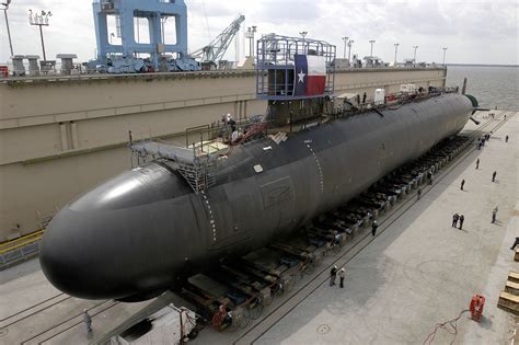 Submarine In Dry Dock Myconfinedspace