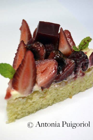 Tarta De Frutos Rojos Chocolate Y Menta Amigastronomicas