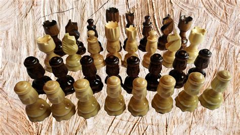 Hand Lathe And Hand Carved Special Chess Piece Set From Hazelnut Wood