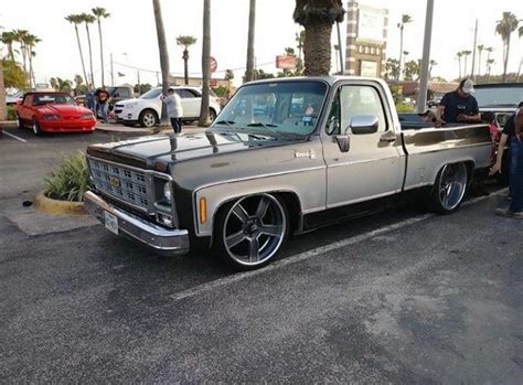 Pin By Ml On Squarebody C10 Chevy Truck Chevy Trucks Silverado