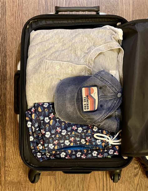 The Best T For A Traveling Wine Lover Vingardevalise Piccolo — The