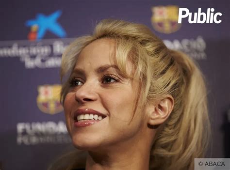 Vidéo Shakira Sa déclaration damour à Gerard Piqué Public