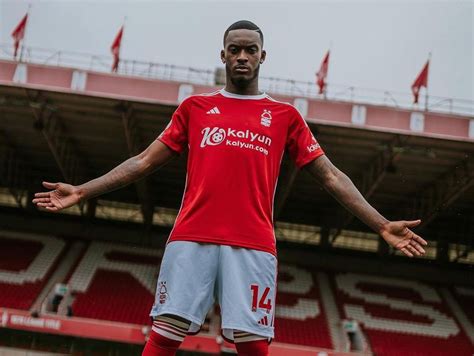 Pemain Nottingham Forest Yang Pernah Membela Big Six