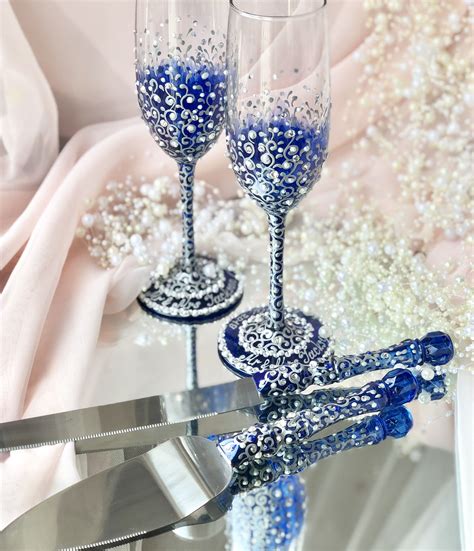 Royal Blue Wedding Glasses Blue Wedding Wedding Champagne Flutes Bride And Groom