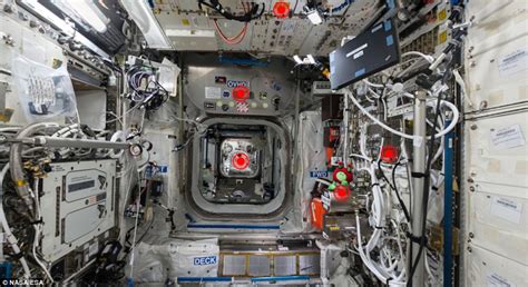 Nasa Iss Interior