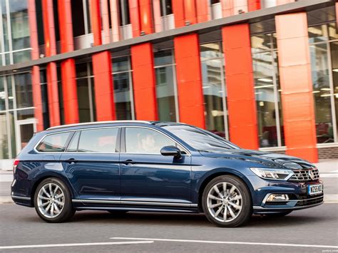 Fotos De Volkswagen Passat Estate R Line Uk