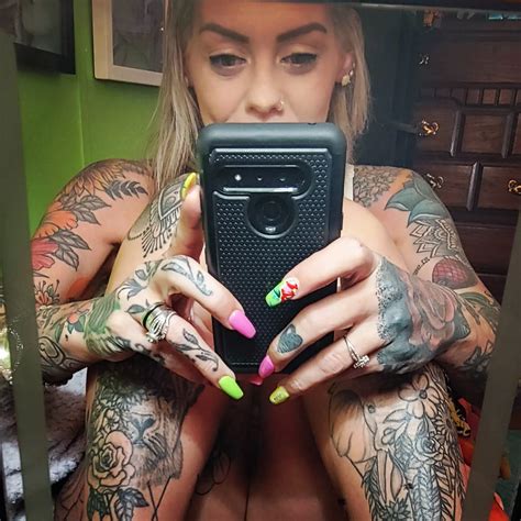 Barbiethe Inked Slut Next Door Nudes Mirrorselfie Nude Pics Org