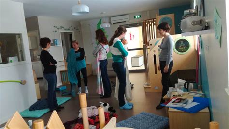 Formation au portage physiologique Micro crèche Cocon d enfance