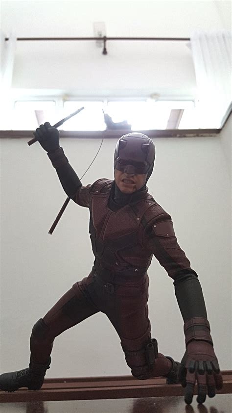 Hot Toys Netflix Daredevil Scale Figure Review