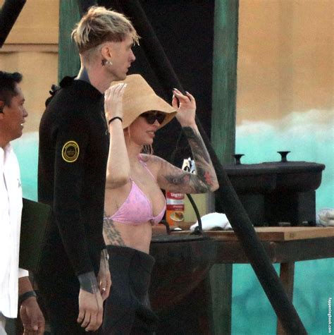 Megan Fox Nude OnlyFans Leaks Fappening Page 2 FappeningBook