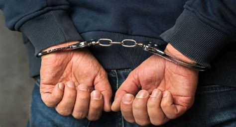 Crime झारखंड पुलिस को मिली बड़ी सफलता पुलिस की वर्दी पहनकर डकैती करने