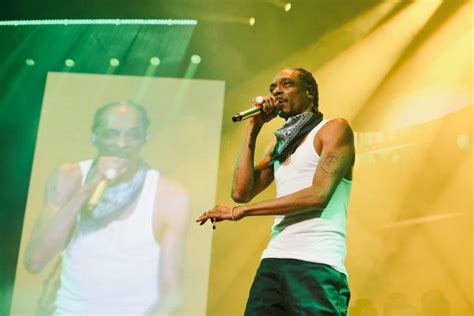 Snoop Dogg Launches 'High School Reunion Tour' in Vancouver