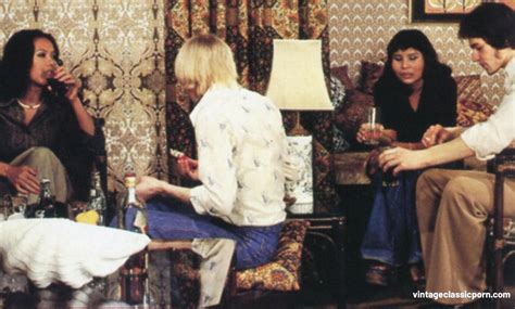 Asian Nympho Masturbates With A Bottle Gets Pounded In A Hot Vintage Scene CoedCherry