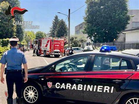 Incidente Stradale Con Ribaltamento A Carate Brianza Ferito Un 74enne