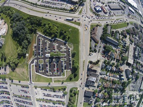 grounds_lot_35_east_entrance_hi_res | Milwaukee VA Medical Center | Flickr