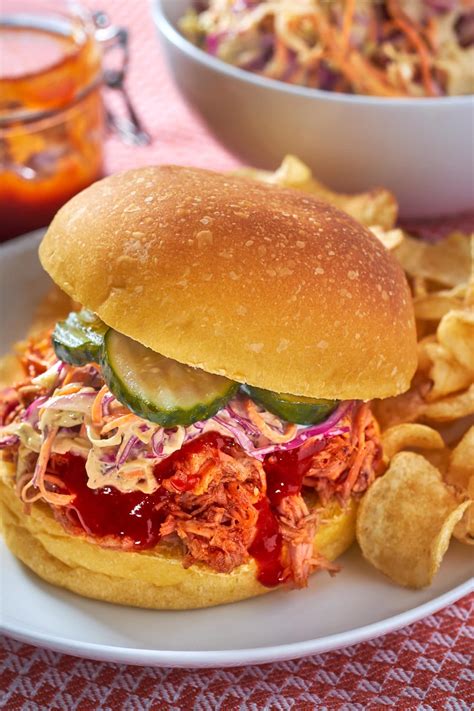 Pulled Pork Sandwich With Coleslaw Eat Up Kitchen