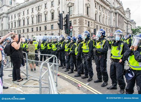 London England 24 July 2021 Police Officers At Parliament Square